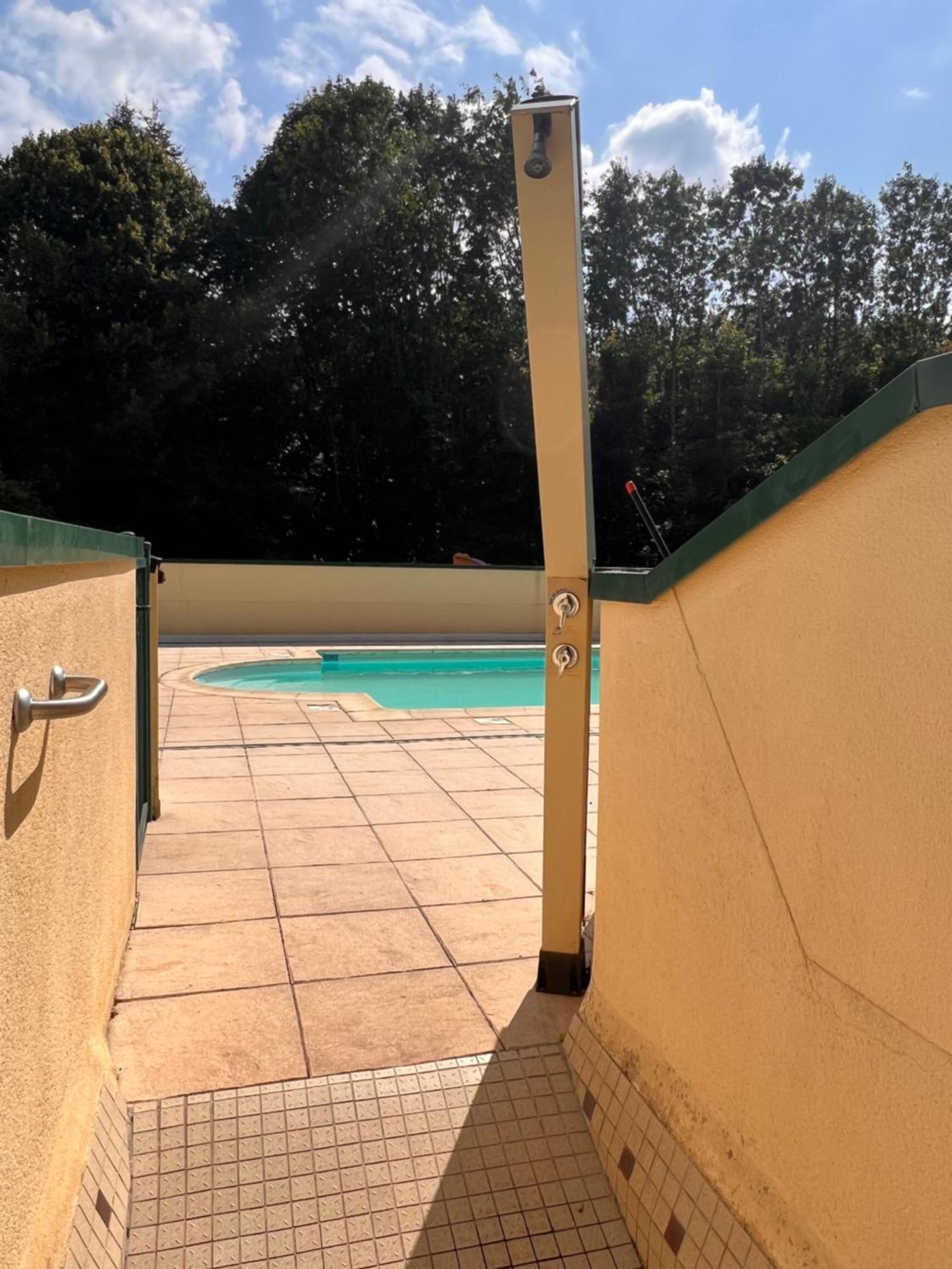 Logement Insolite "Bubble Jungle" Saint-Evarzec Bagian luar foto